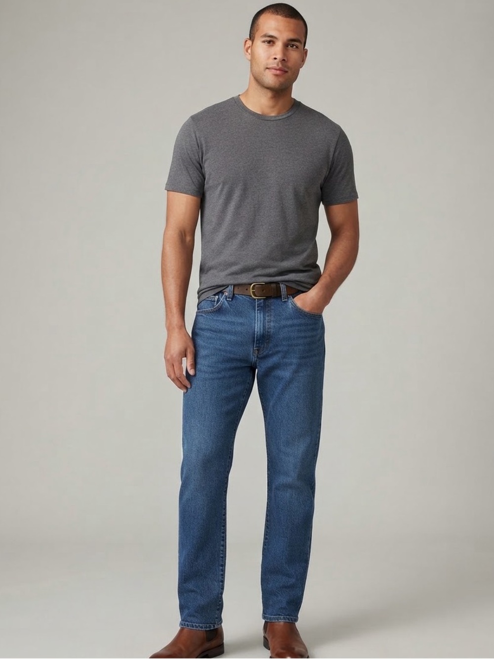 Wrangler Classic Fit Men's Straight Leg Medium Wash Jeans- Size 31/3